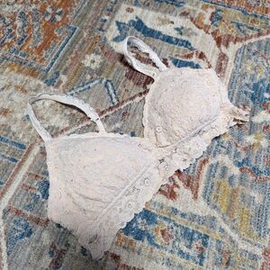 Aerie Cream Lace Bralette with Adjustable Straps